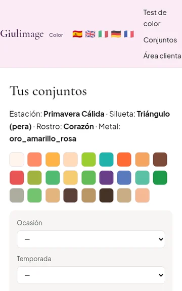 App de colorimetría de giulimage en el móvil, con la paleta y los conjuntos